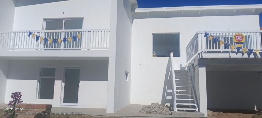 3 Bedroom Property for Sale in Hersham Western Cape